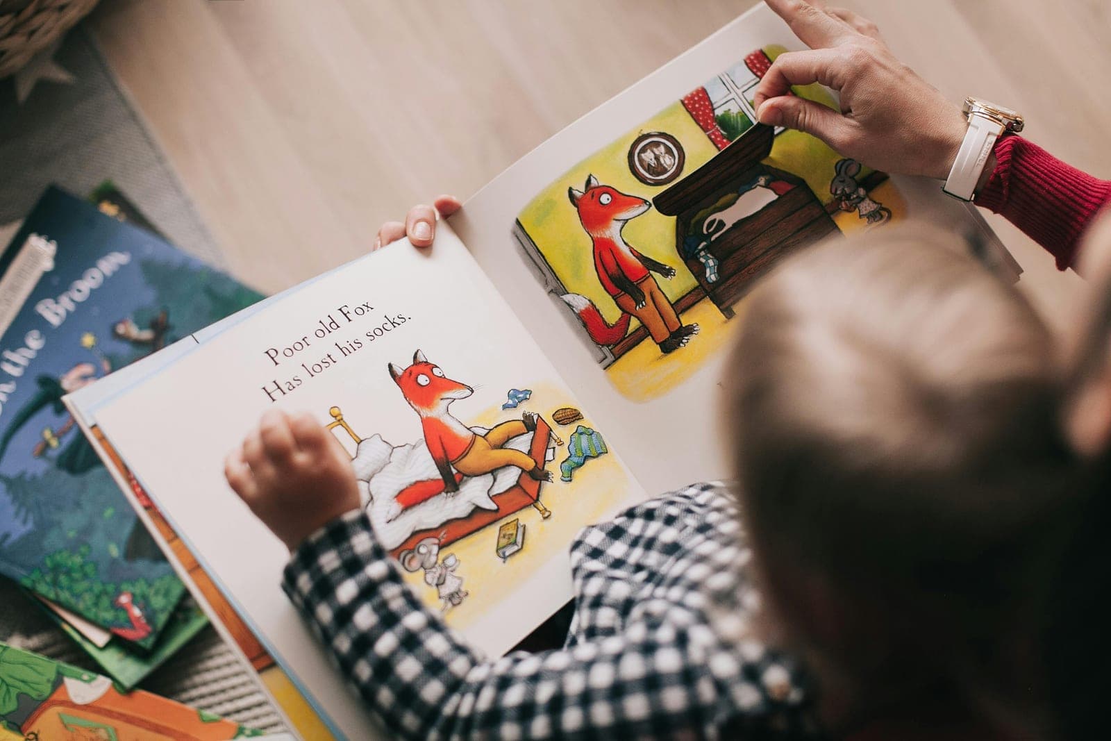 Monique van der Merwe engaging a young child in a warm, play-based speech therapy session